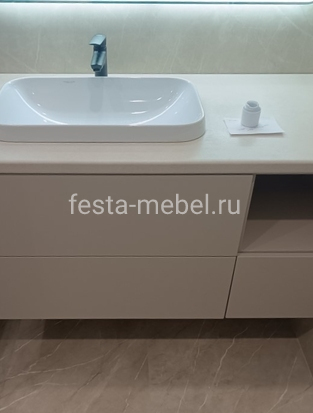 43185 184446 313x413 0e5